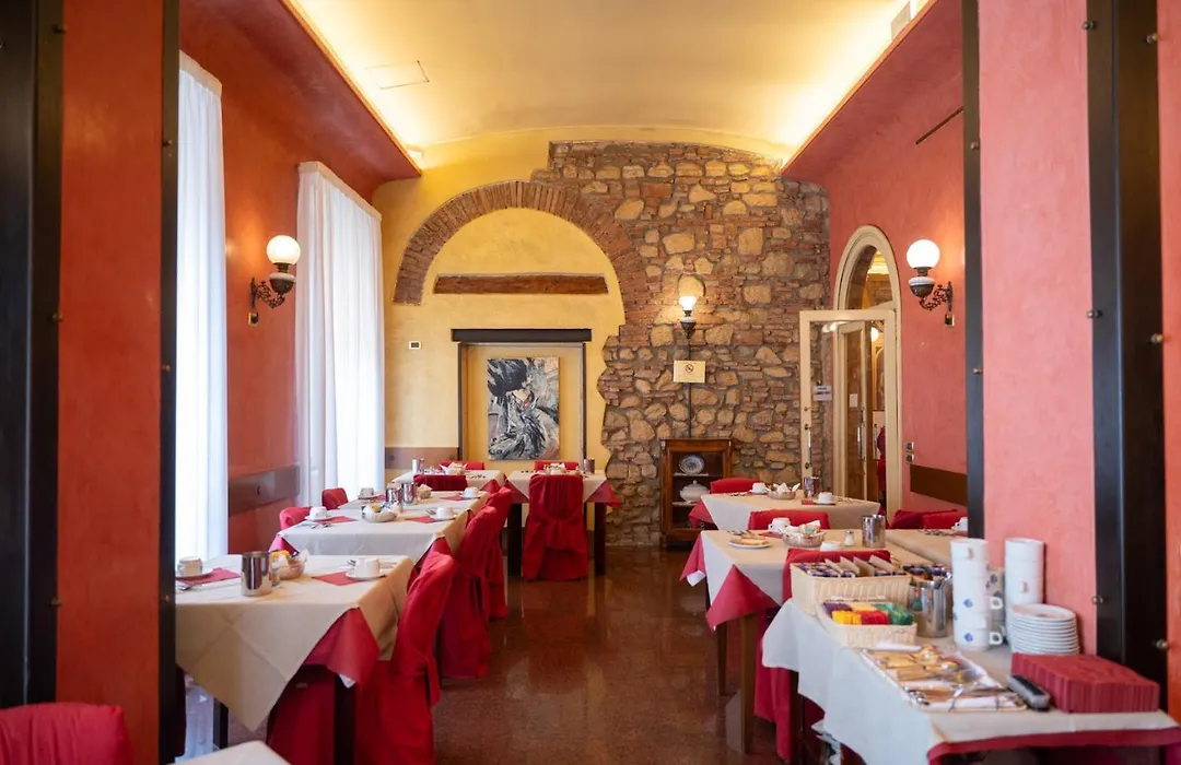 Hotel Colomba D'Oro-1