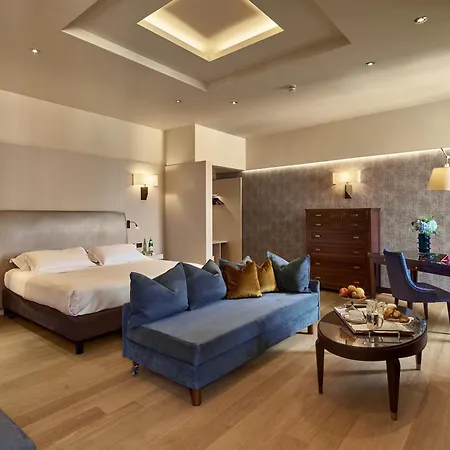 Hotel Accademia-3